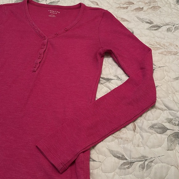 American Eagle Outfitters Pink Fitted Long Sleeve Tee - Picture 4 of 5